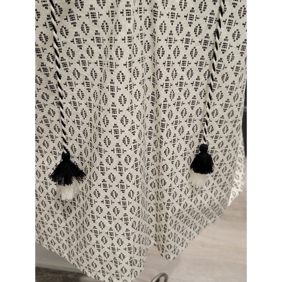 A New Day White Black Geometric Print Boho Peasant Top Tassels Cotton Small - Picture 3 of 12